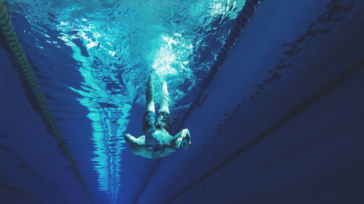 is swimming good for weight loss?